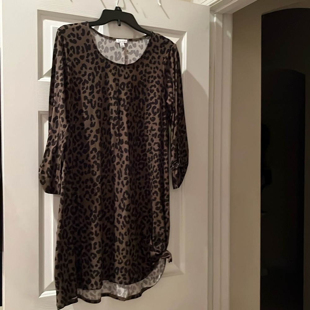 Size large, cheetah print dress